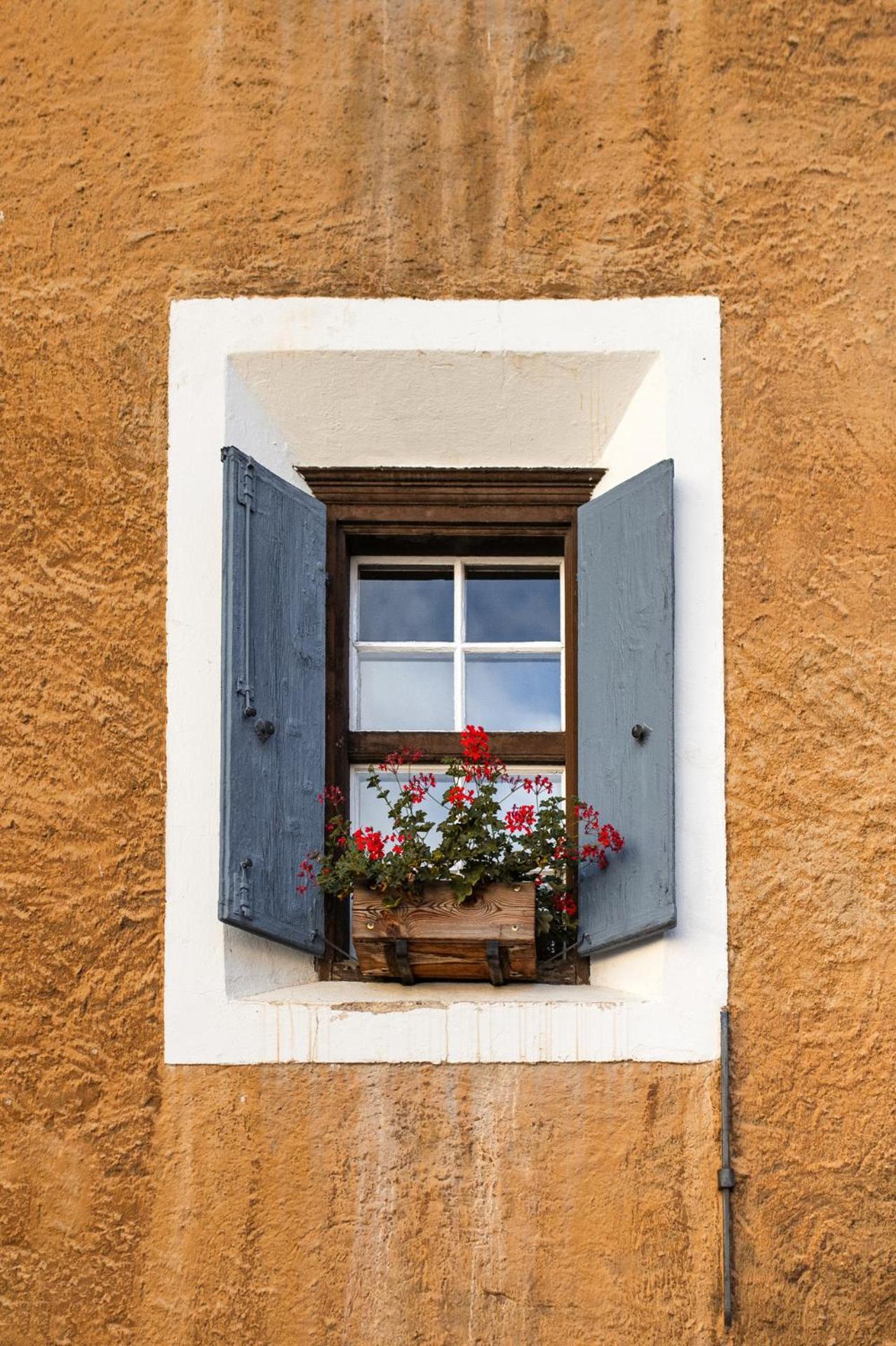 Historic Hotel Crusch Alva Zuoz Kültér fotó